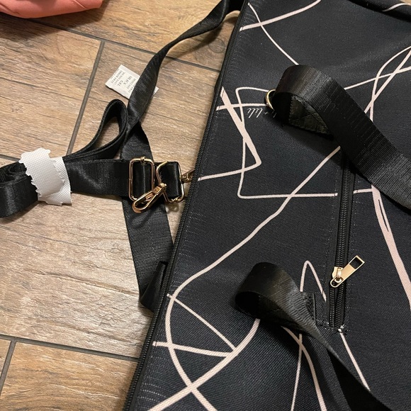 Carry On Tote or Gym Bag - Mali & Lili - Brand New - Picture 5 of 8